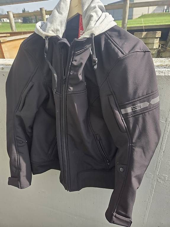 Jacken: Motorradjacke Dame – Gebraucht aus Andwil TG von Marauder69 2