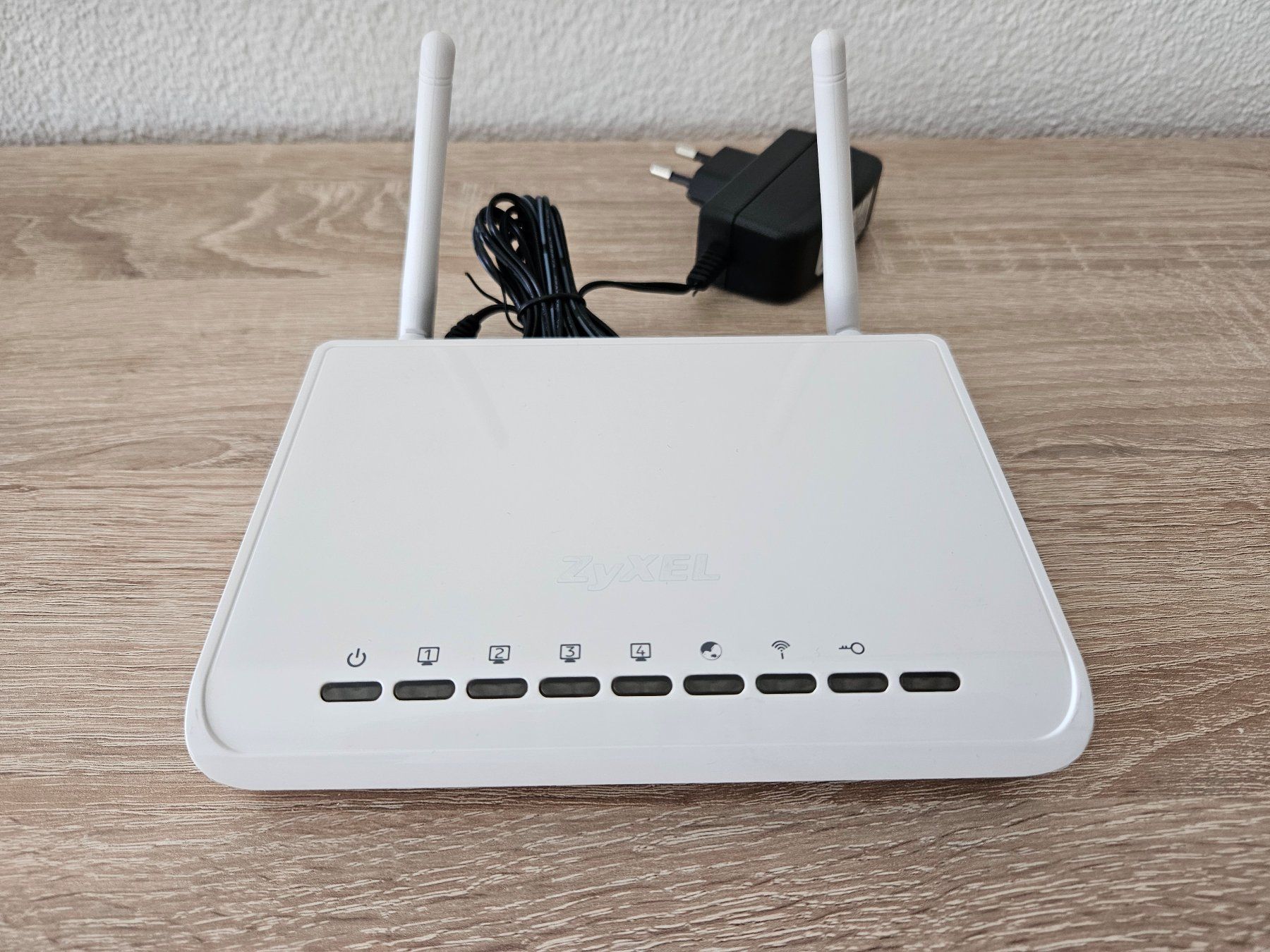 Zyxel Modem & Router: ZyXEL NBG-419N – Usato da Wauwil venduto da seriously3