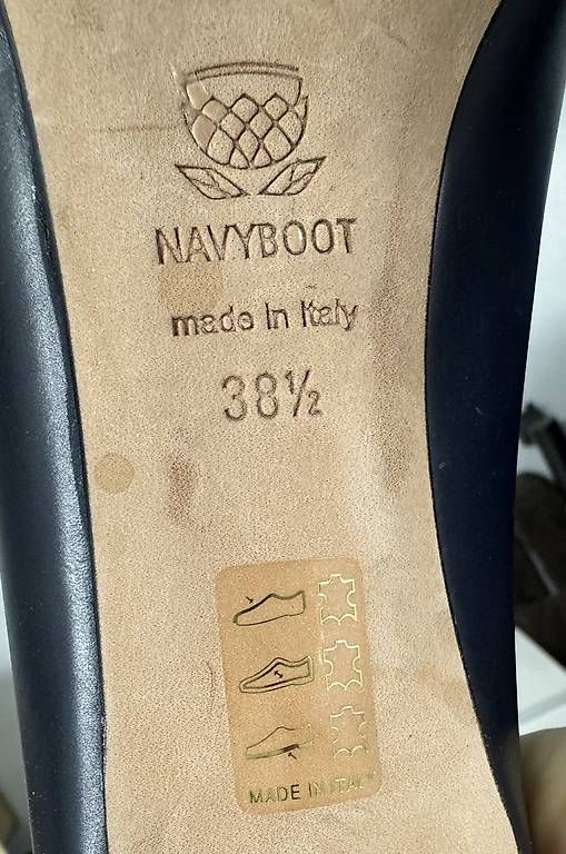Scarpe da donna: Navyboot Pumps – Usato da Dübendorf venduto da franzi1982 1