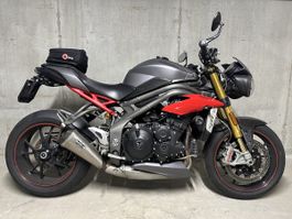 Triumph Speed Triple 1050R  