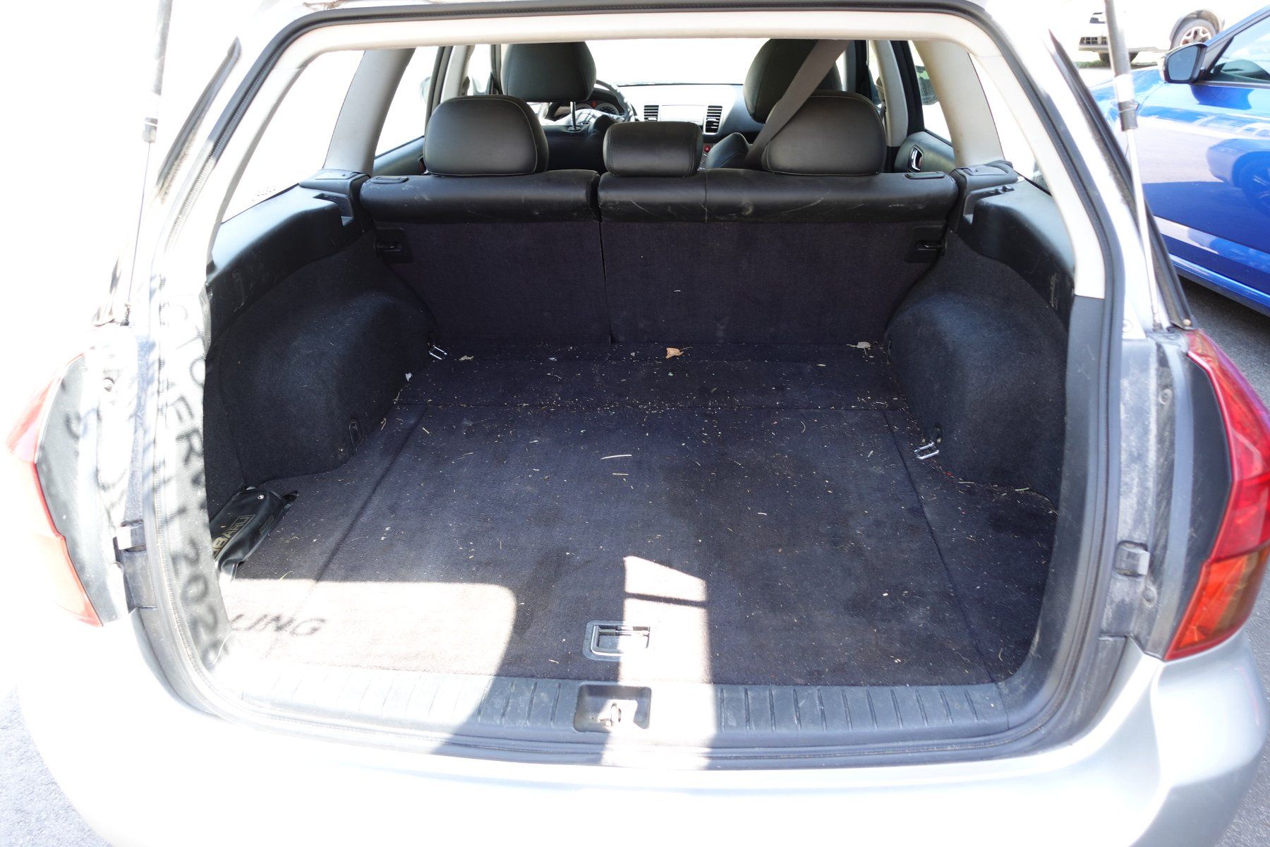 Subaru Autos: Subaru Legacy 2.5 AWD – Defekt aus Rüegsbach von Garage3418 9