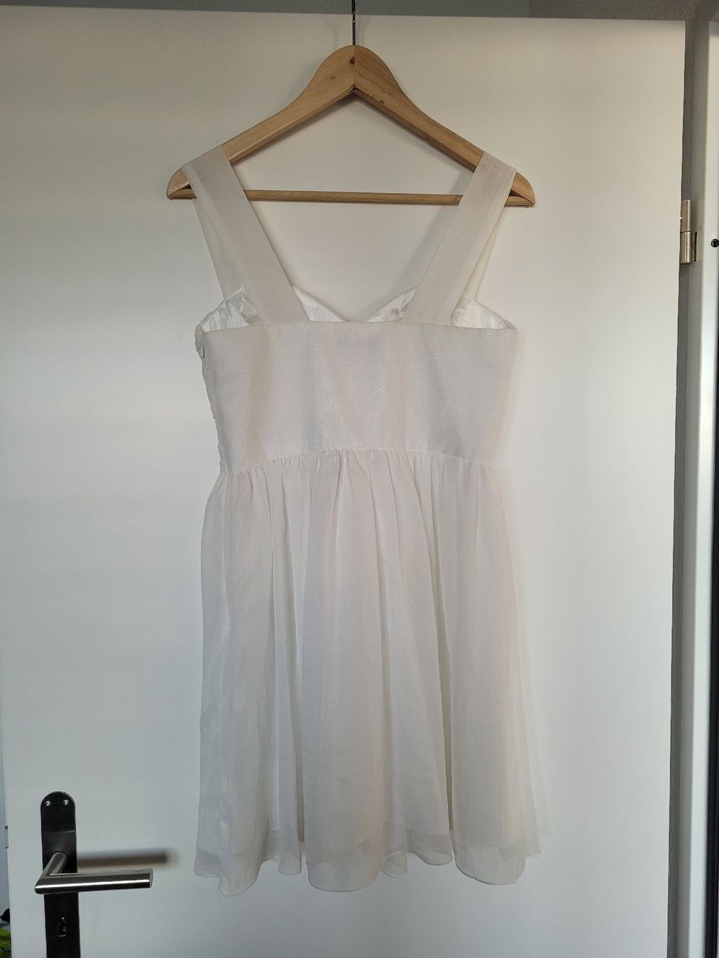 Robes: Kleid weiss S/36 – Neuf (Voir description) à Bern par hitomi112 1
