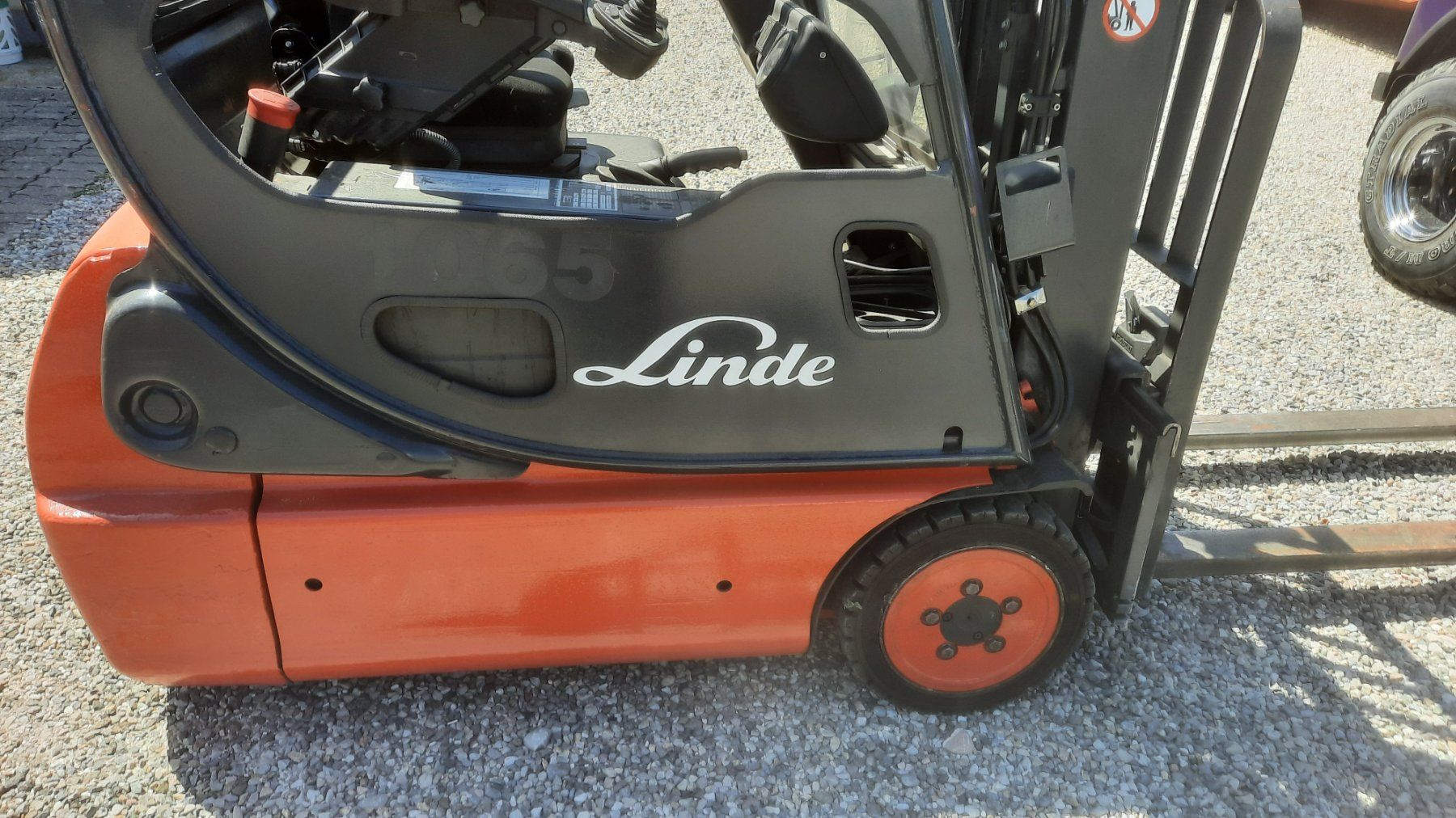 Linde Carrelli elevatori e a forche: Linde Elektro Stapler – Usato da murgenthal venduto da Vision05 2