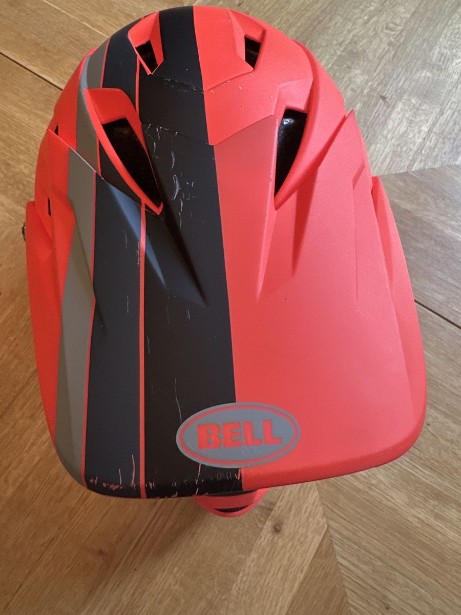 Bell Caschi: Red Full Face Mountain Bike Helmet – Nuovo (secondo la descrizione) da Bern venduto da sim_29lq 2