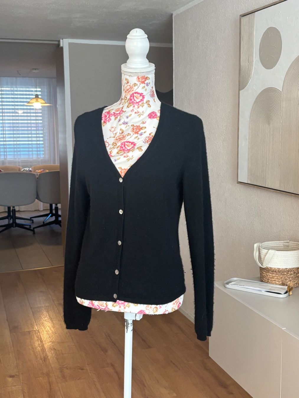 Repeat Jacken: Repeat Strickjacke 100% Cashmere – Gebraucht aus St. Margrethen SG von dijanaO 2