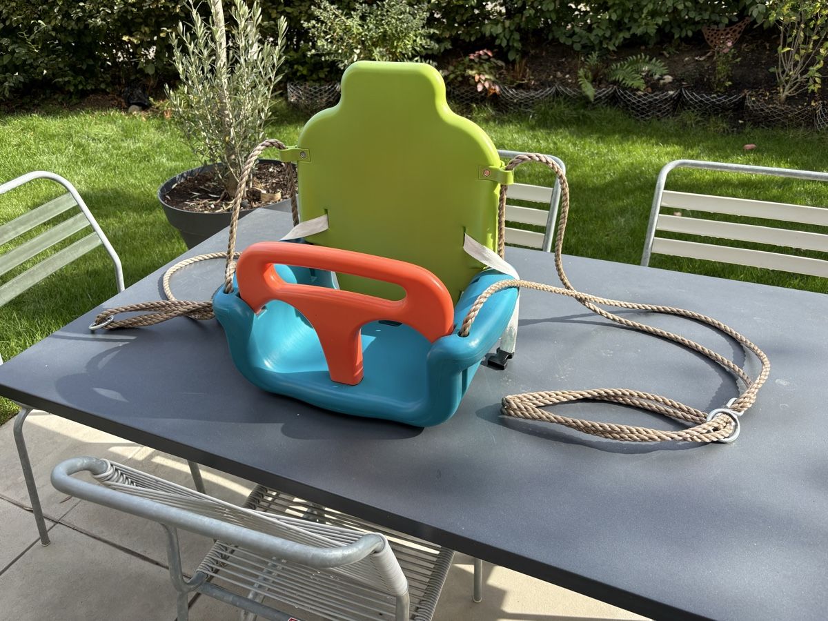 Sonstige Gartenschaukeln: Babyschaukel – Gebraucht aus Ettingen von HBS20