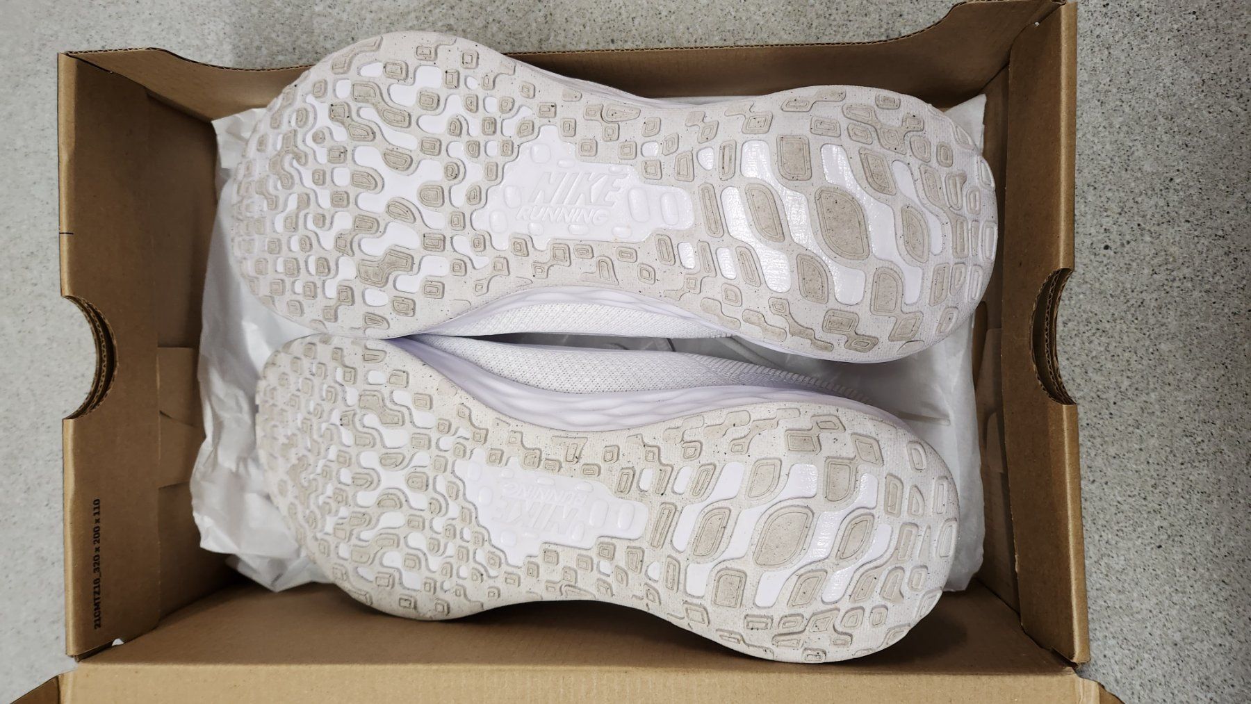 Nike Herrenschuhe: Nike Revolution 6 NN weiss 40 – Neu (gemäss Beschreibung) aus Burgdorf von Cyrano73 4