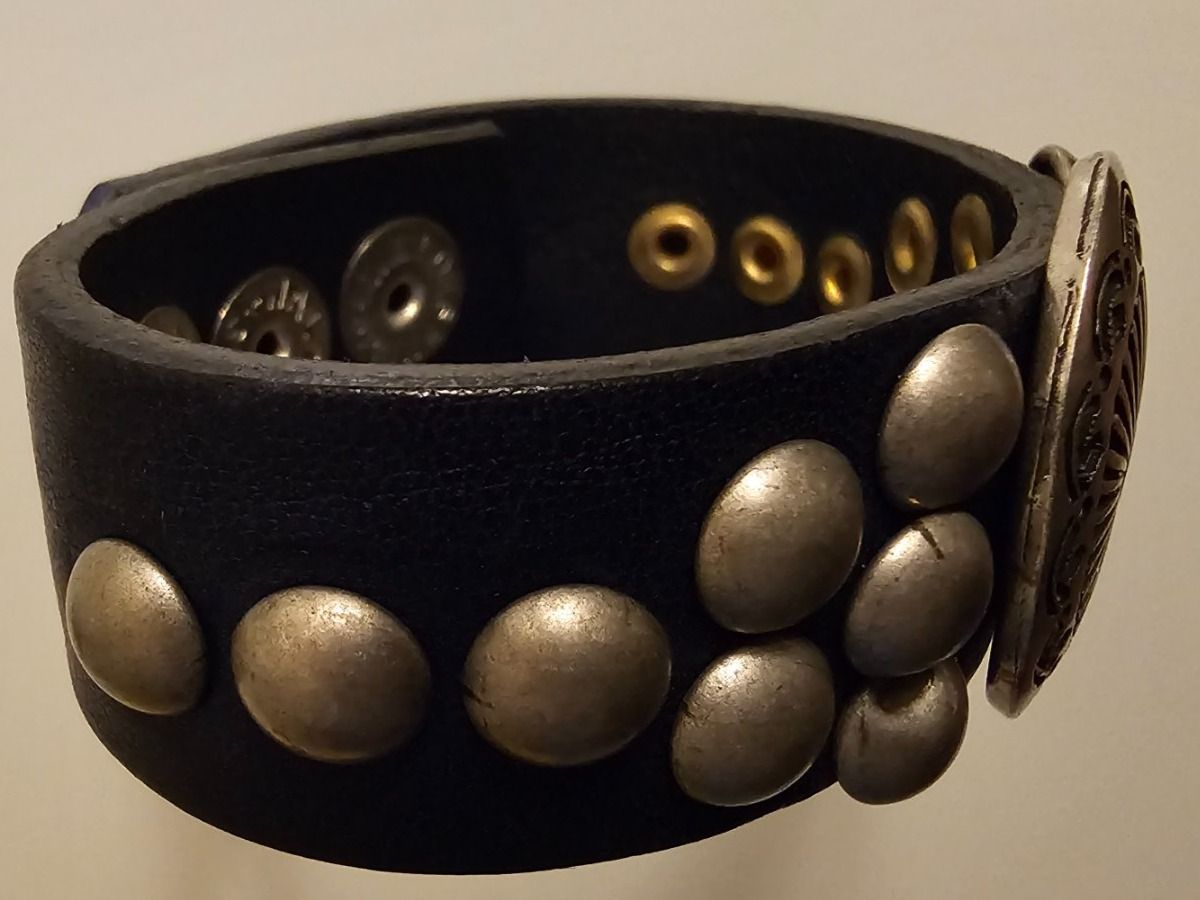 Bracciali & Braccialetti: Leder Armband Waizt – Usato da Basel venduto da sci_67ms 7