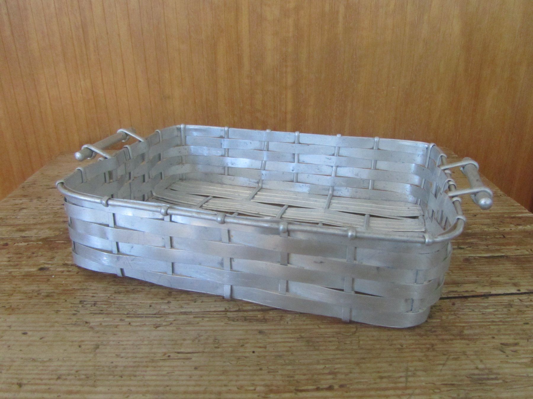 Altro per la casa: Vintage Aluminiumkorb mit Griffen – Usato da Seengen venduto da mikelele 1