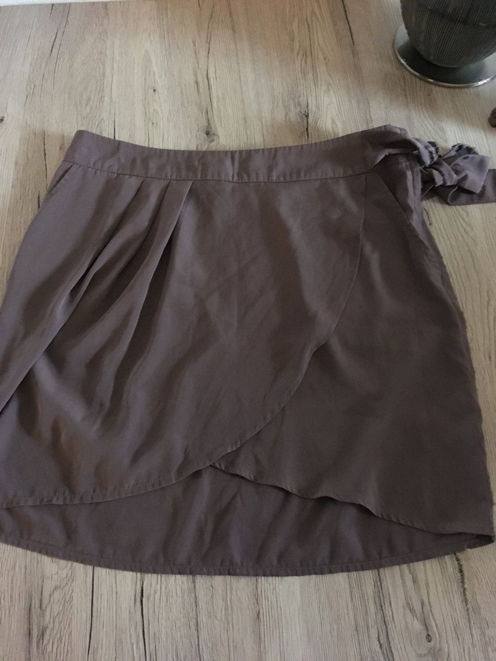 Gonne: Schöner Rock von H & M Gr 40 – Usato da Zürich venduto da Miush999