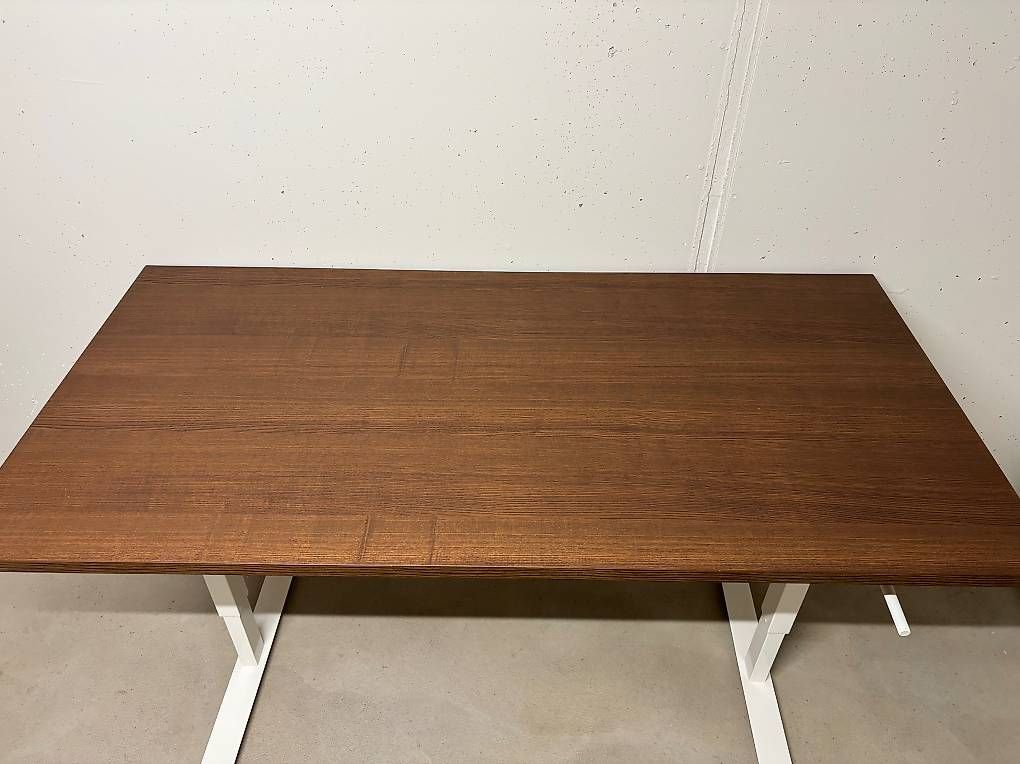 Ikea Tische: IKEA Skarsta Tisch – Gebraucht aus Glattpark(Opfikon) von N.Naumkin 3