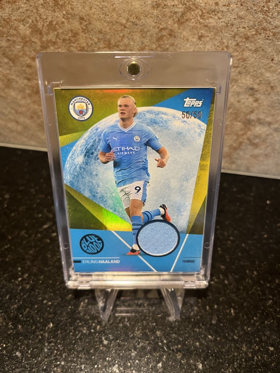 Topps Cartes à collectionner: Earling Haaland 50/50 GOLD Patch REFRACTOR RARE! – Neuf (Voir description) à Moudon par AndreSR89