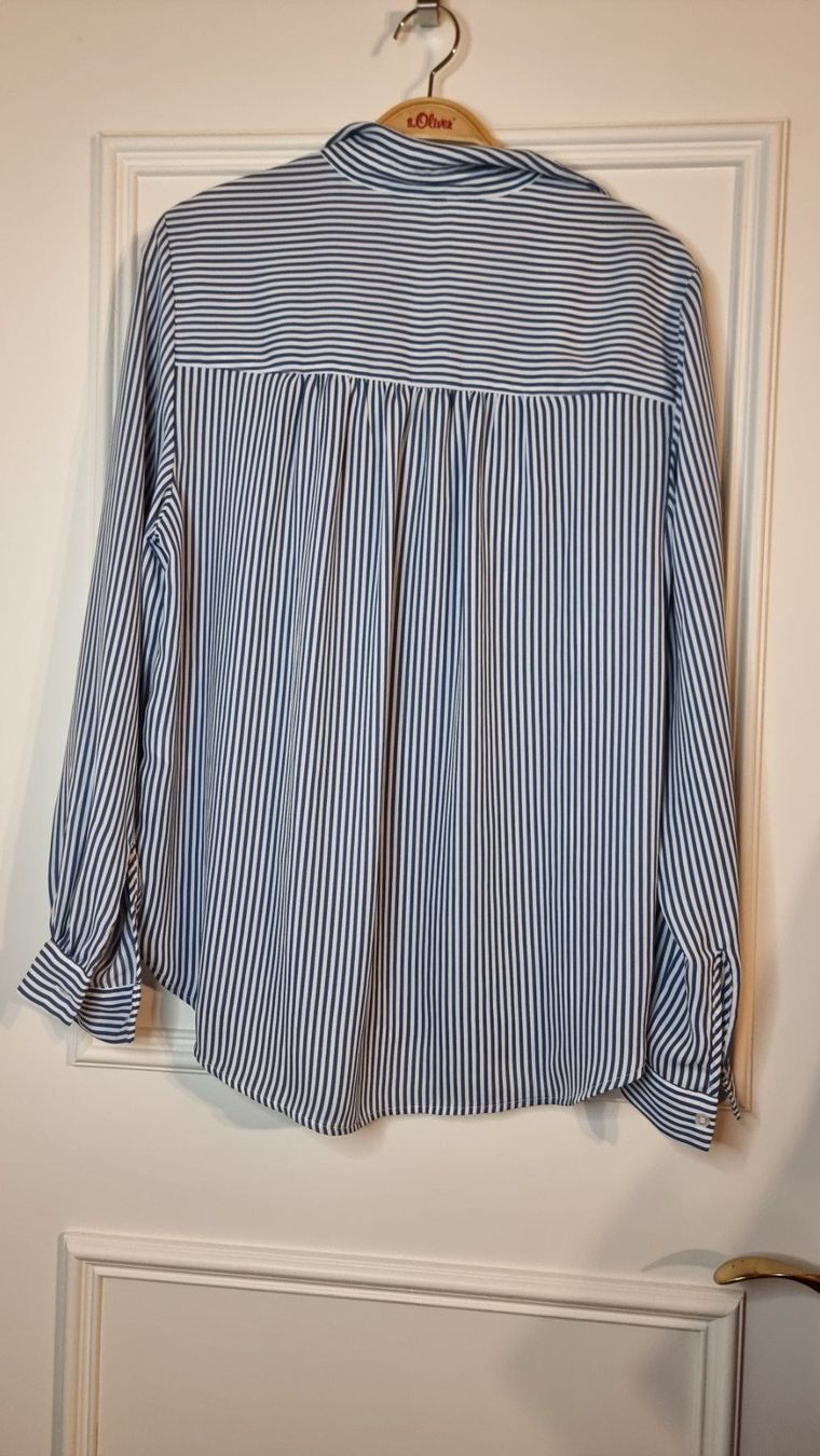 H&M Camicette: H&M Hemd Größe 38/40 &40 – Usato da Wald ZH venduto da Martin79 1