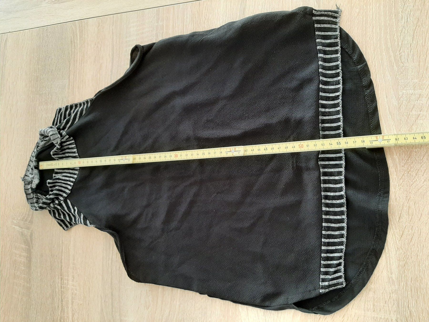 Zara Tops: elegantes Top schwarz mit Silber, Gr. S – Gebraucht aus Menziken von Rien1 3