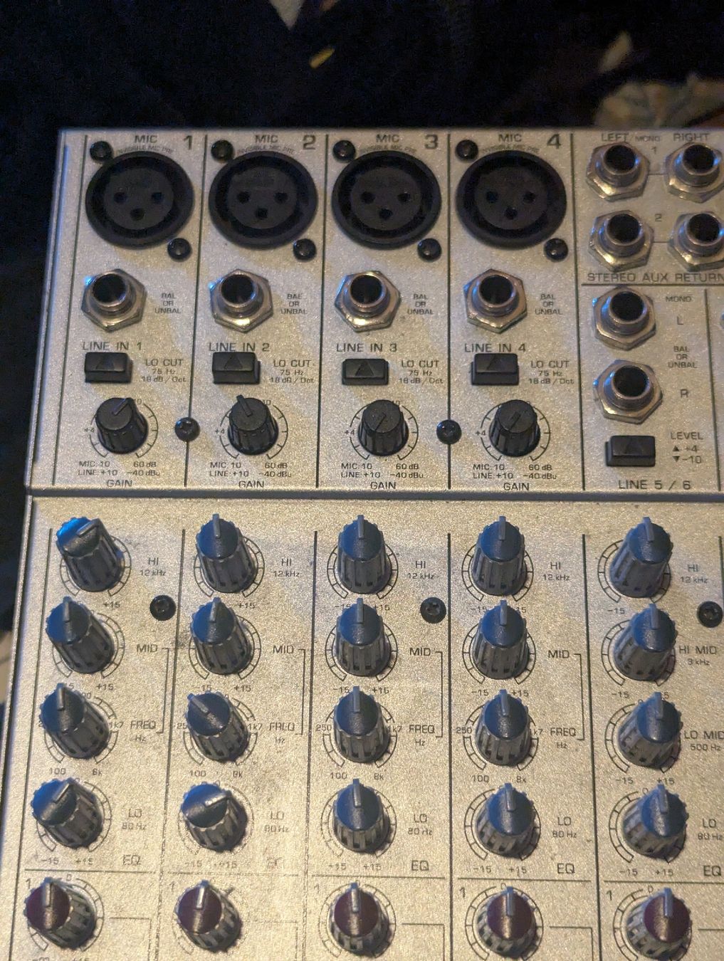 Behringer Console di mixaggio: mischpult Behringer Eurorack UB1622FX-Pro – Usato da Basel venduto da dorjesimeon 4
