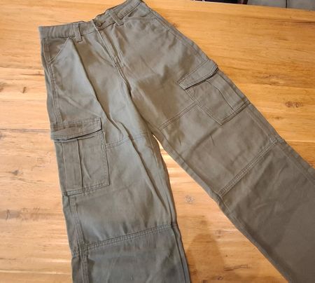 32 - Grösse, Cargohose von H&M