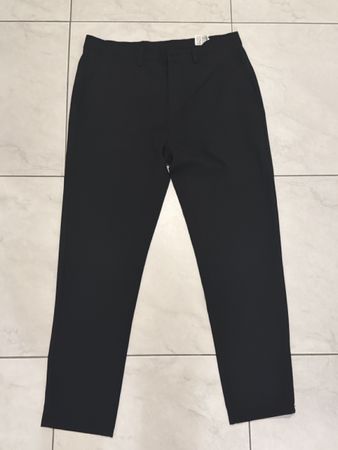 Hose Zara schwarz Grösse EUR 42 guter Zustand