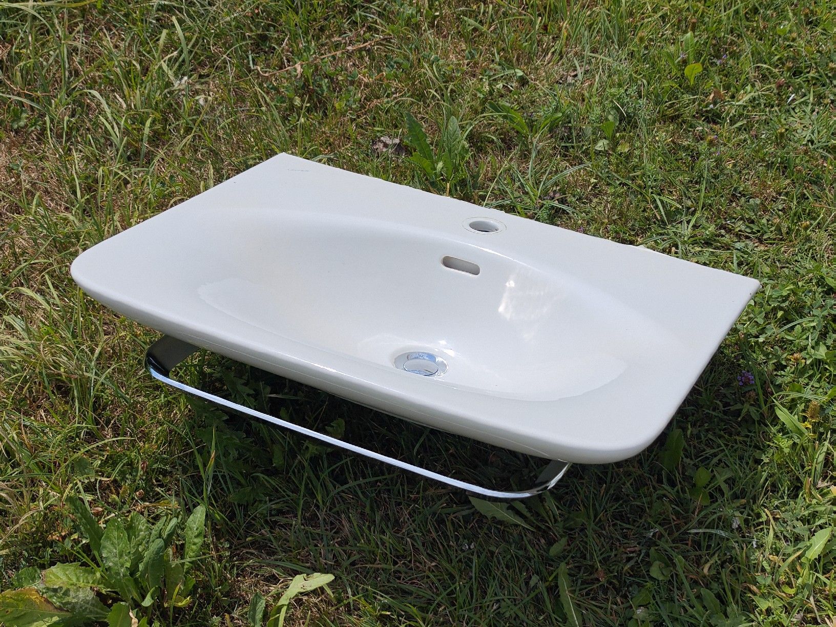 Laufen Spülbecken & Waschbecken: Handwaschbecken von Laufen – Gebraucht aus Sonnental von Grisu19
