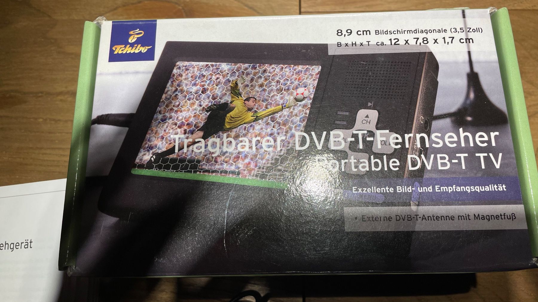 Televisori: Télévision Schaub Lorenz DVB-T + Radio + MP3 – Usato da Vuarrens venduto da Pipaps 7