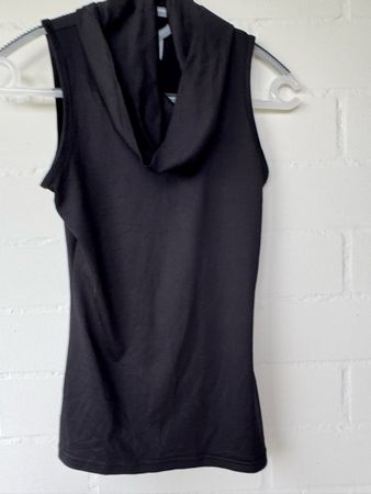 La City Top schwarz Gr. M