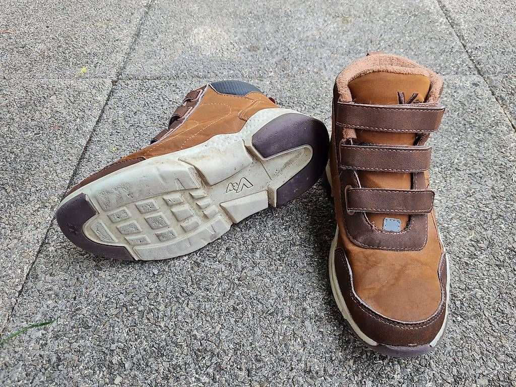 Schuhe für Jungen: Herbstschuhe warm Gr. 34 – Gebraucht aus La Heutte von tau_5vvl 2