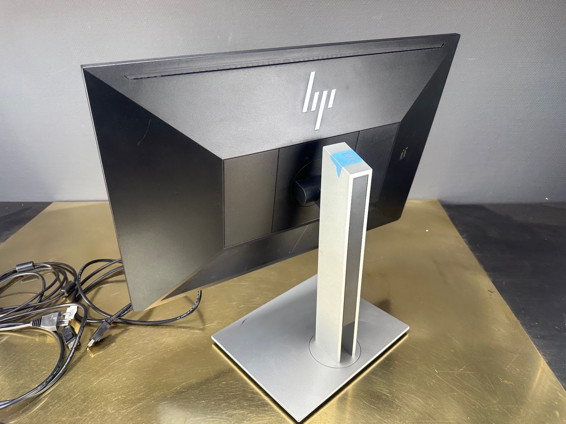 Hewlett Packard Monitor: Bildschirm, HP E24i G4 #3 – Usato da Laufenburg venduto da Sirluger 3