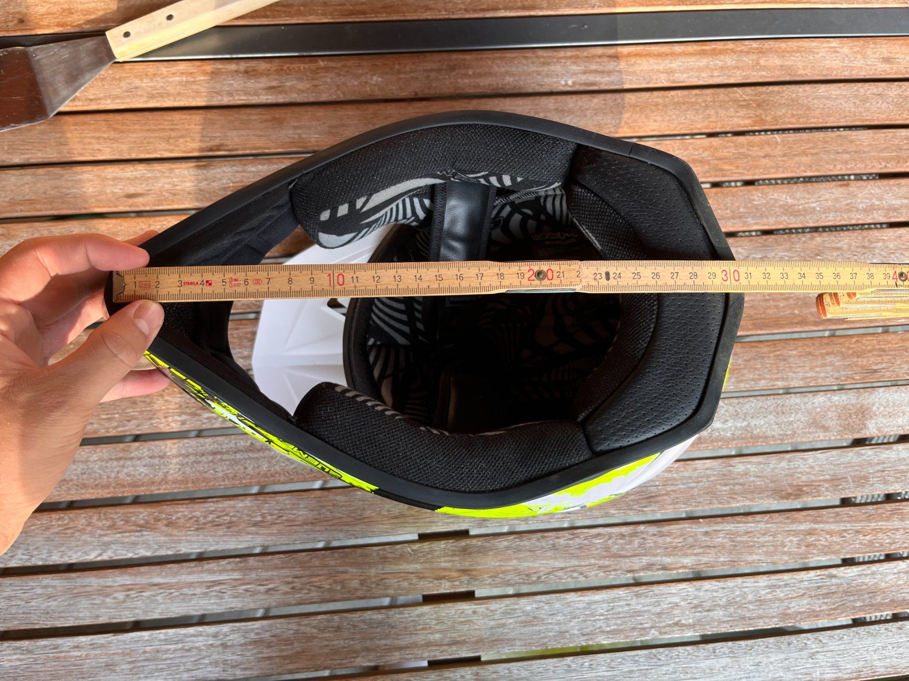 Helme: O'Neal Element MX/BMX Helm – Gebraucht aus Winterthur von Weihong 7