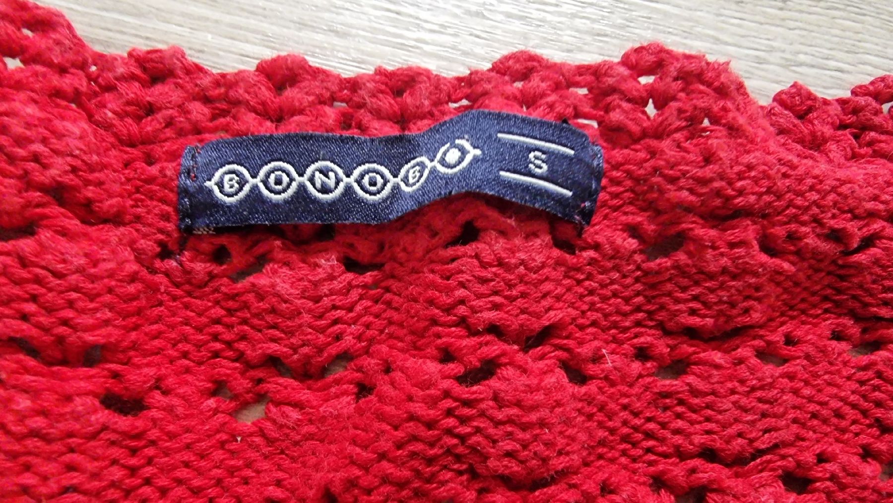 Maglioni & Felpe: Bonobo Damenpullover rot Gr. S gestrickt Lochmuster Herbst  – Usato da Wigoltingen venduto da Zuckerfee84 2