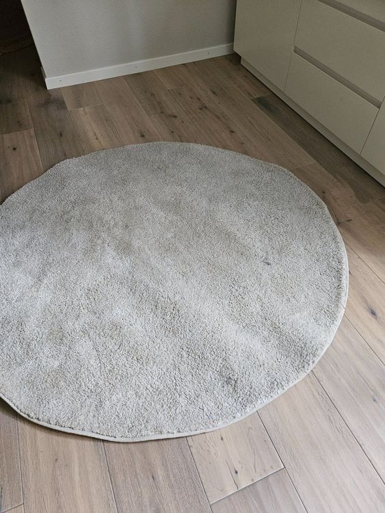 IKEATeppich STOENSE (130 cm); neu Kaufen auf Ricardo
