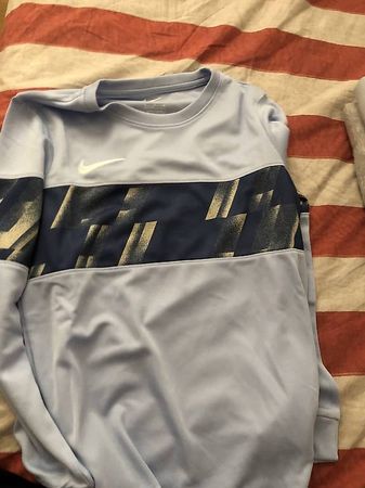 T-shirt lunga Nike