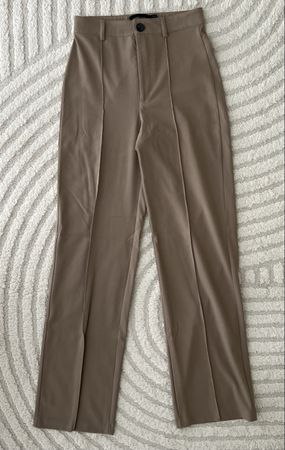 Stoffhose Pull&Bear braun Grösse S guter Zustand