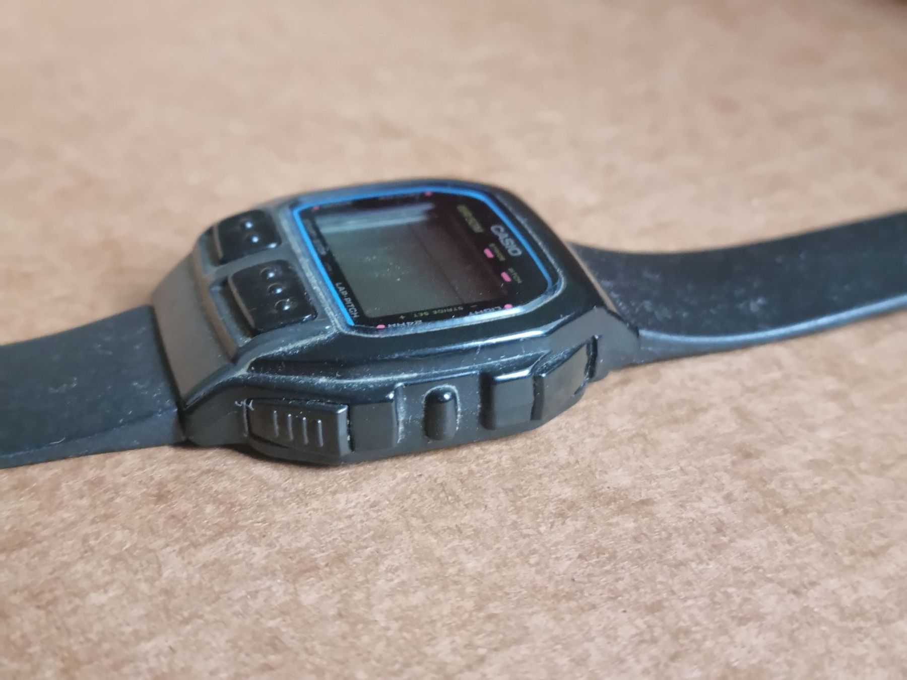 Casio Orologi: CASIO UHR JAPAN – Usato da Schaffhausen venduto da Leveron13 4