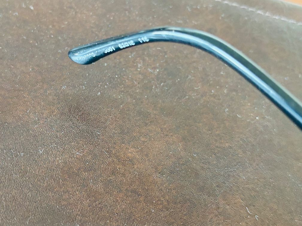 Armani Brillen & Gläser: Original Giorgio Armani Frames Schwarz – Gebraucht aus Lengnau BE von 4ConsultingSolutions 4