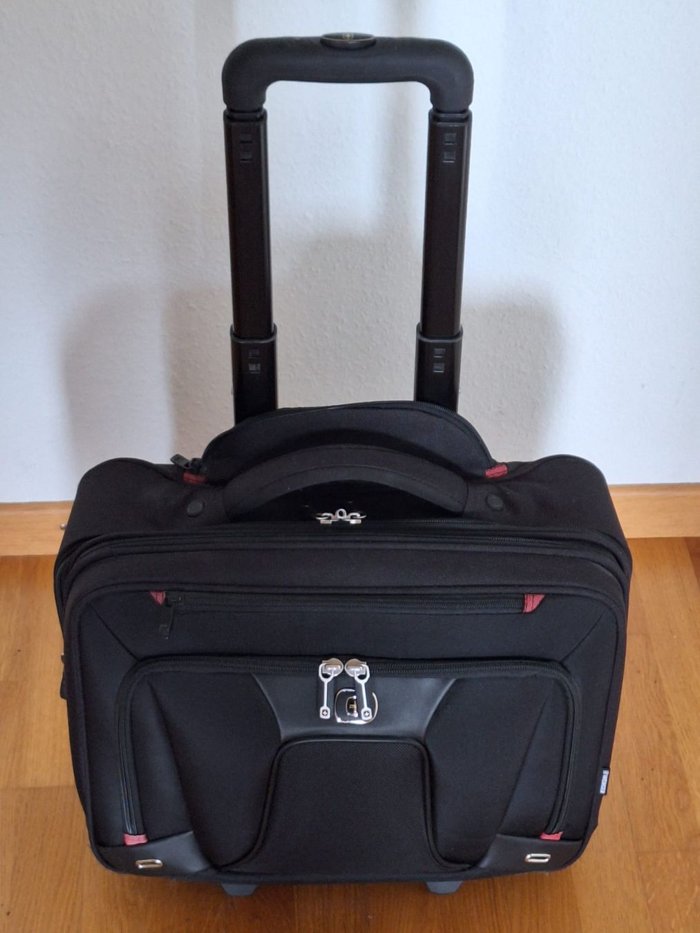 Valigie & Borse: Wenger Business-Trolley auf Rollen – Usato da Brunegg venduto da baettlerchuchi