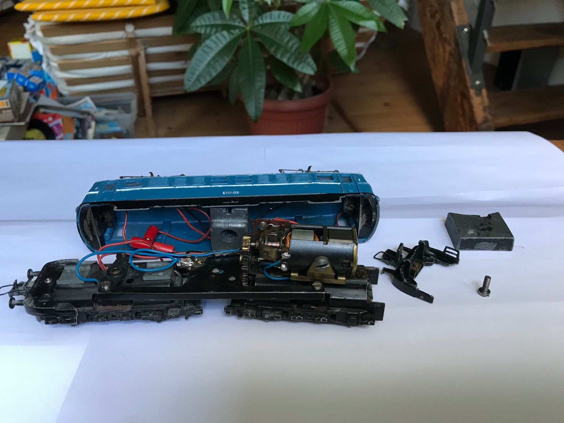 Trix Modellini di ferrovie: trix express 2231, E-lok – Difettoso da liestal venduto da makai05 9