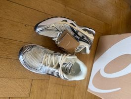 Asics Gel-Kayano 14, Grösse 44 Neu!