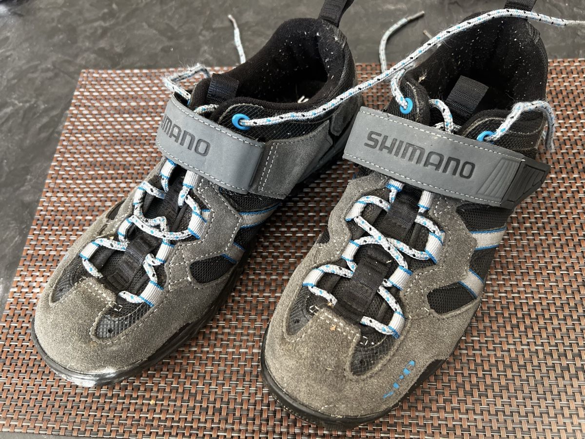 Shimano Chaussures hommes: Shimano veloschuhe gr 41 – D'occasion à Magden par Basel1986