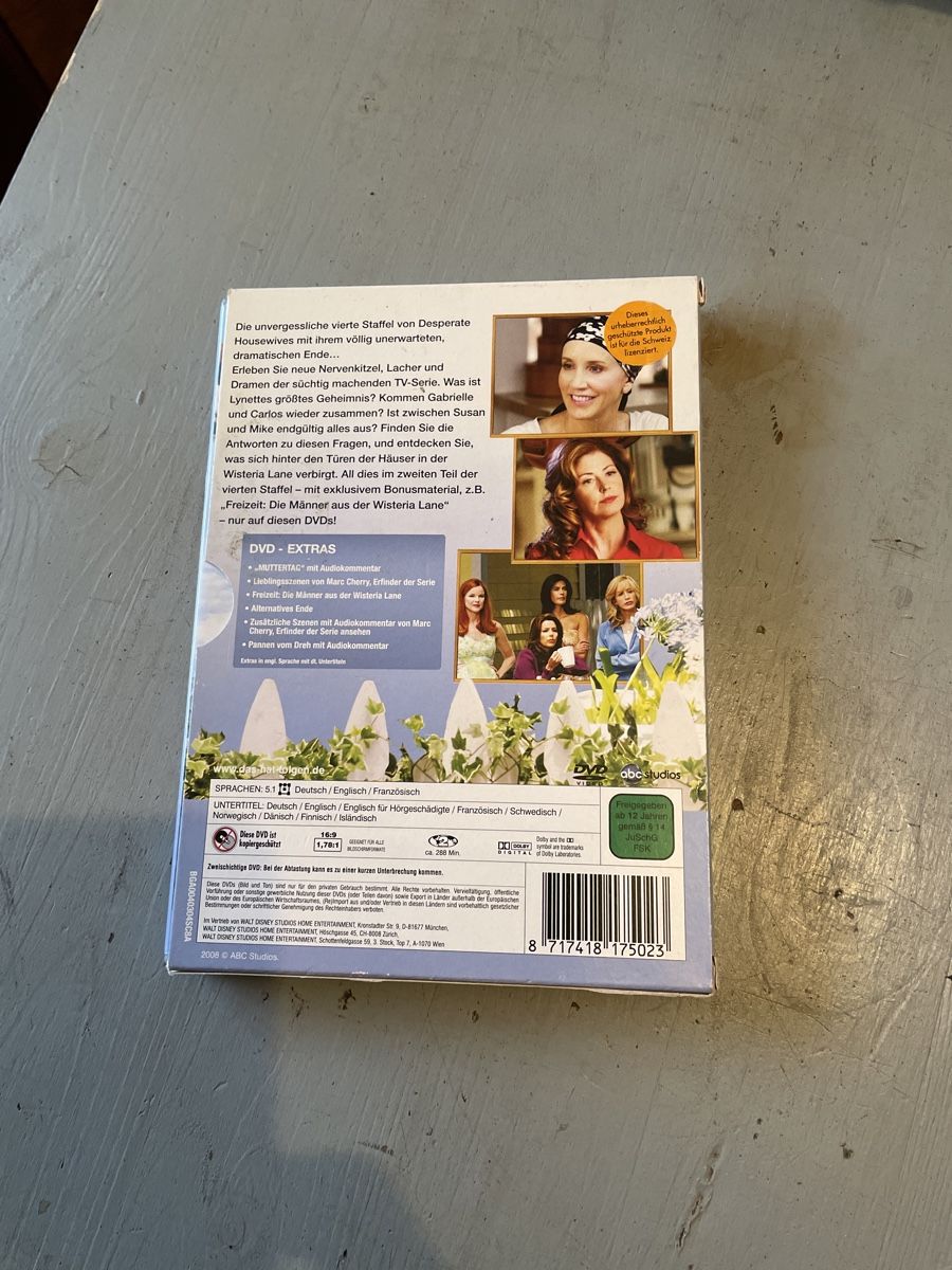 Tutti i DVDs: DVD saison 1 desperate housewives Saison 2deutsch – Usato da moudon venduto da faucheur2 1