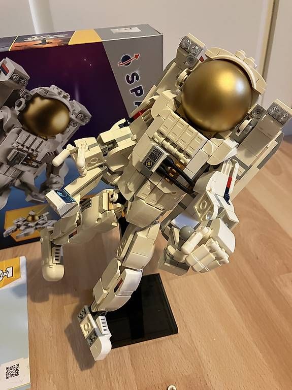 Lego Kit di costruzioni: Lego Creator 31152 Espace – Usato da Epalinges venduto da Tosca20 1