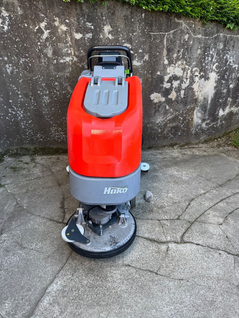 Tutte le macchine: Hakomtic B30 Scheuersaugmaschine ( wetrok cleanfix) – Usato da Brugg venduto da Vwtiguan1- 1