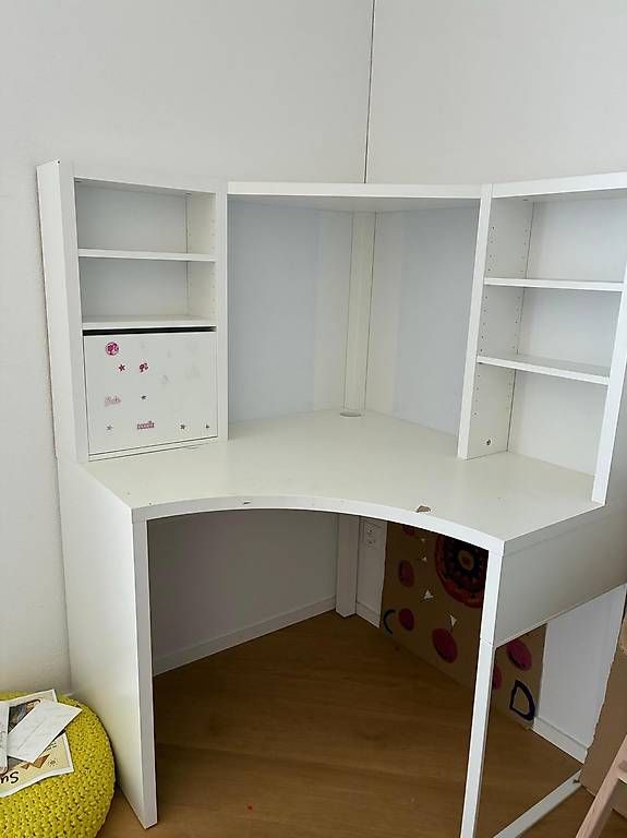 Schreibtische: Eckschreibtisch Micke" IKEA – Gebraucht aus Emmen von eli_t22g