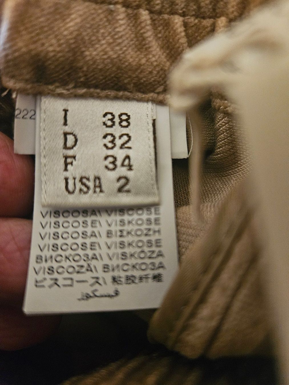 Brunello Cucinelli Pantaloni: Brunello Cucinelli Hose Neue Saison 1450.- – Nuovo (secondo la descrizione) da Bern venduto da Alea6892 4
