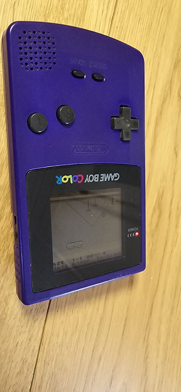 Nintendo Konsolen: GAME BOY COLOR – Gebraucht aus Benken SG von  3