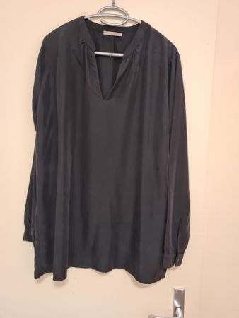 Schwarzes Blusenshirt von Anna Field Gr. 44, top erhalten