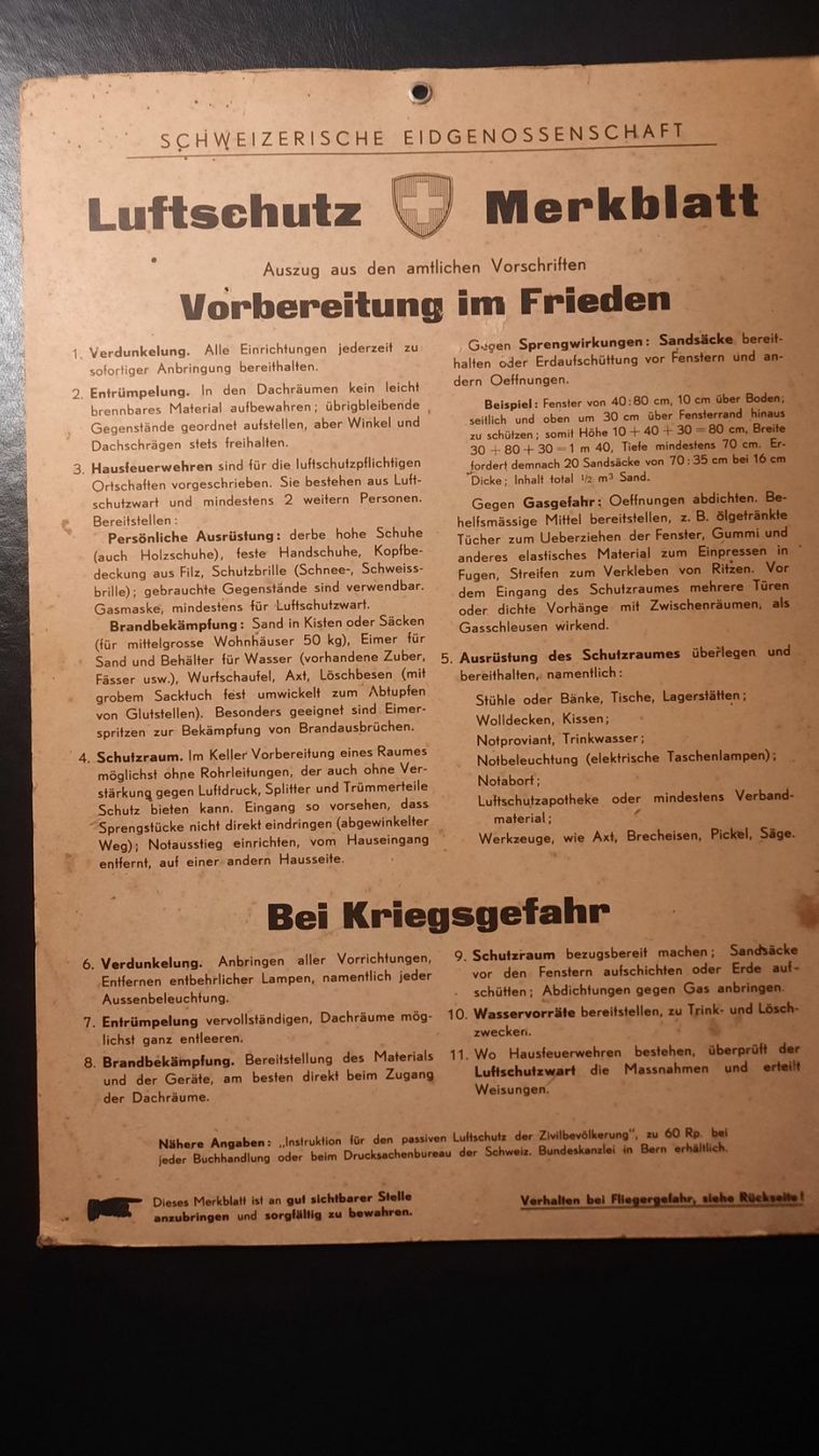 Documenti: Luftschutz Merkblatt von 1938 – Usato da Kirchberg BE venduto da wvo_cf6n 1