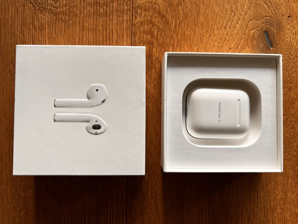 Apple Cuffie: Apple AirPods 2. Generation – Usato da Altendorf venduto da Angie__Z