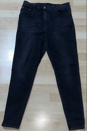 Schwarze Damenhose in Größe 2XL