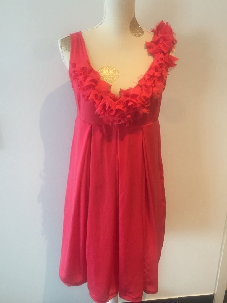 Twinset Vestiti: Robe en soie rouge Twin-Set – Nuovo (secondo la descrizione) da Lausanne venduto da Flo1006