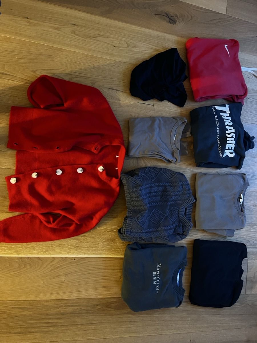 Maglioni & Felpe: Marken Pullover- und Strickjacken-Pack #1, Grösse S/M – Usato da Burgdorf venduto da bor_9g9z