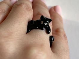 Jolie bague en forme de chat